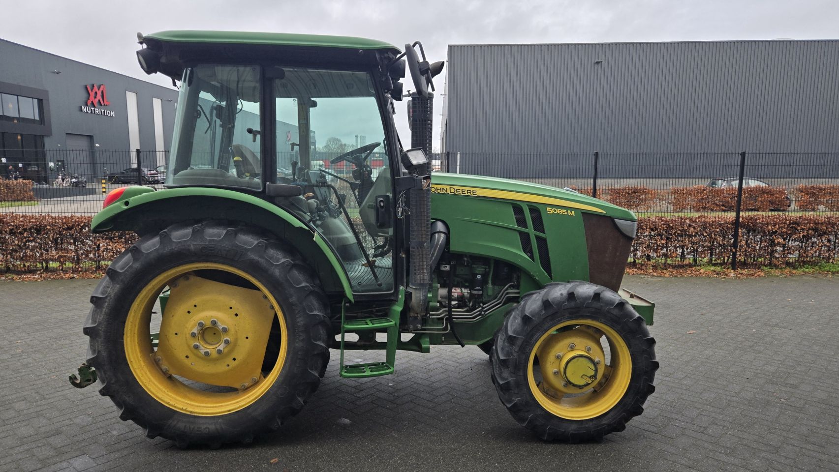 2015 John Deere 5085M Airco 40 KM/h