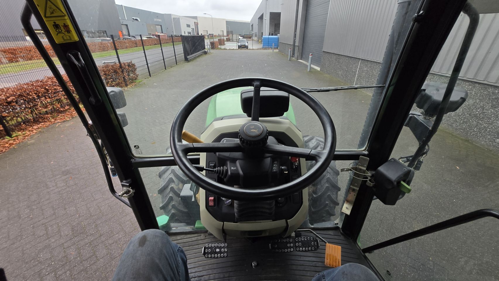 2015 John Deere 5085M Airco 40 KM/h