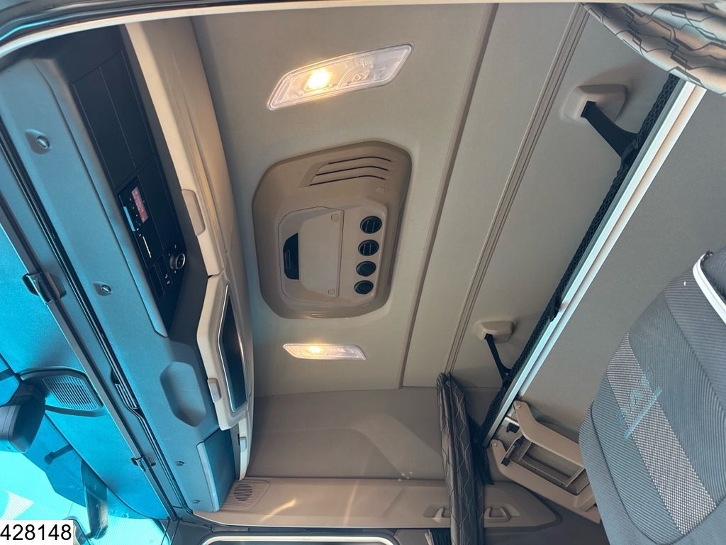 DAF XG 530 EURO 6, Retarder, Standairco, ACC, 8 units