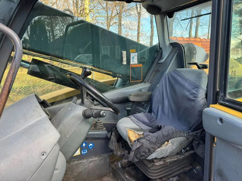 New Holland lm410 verreiker shovel loader