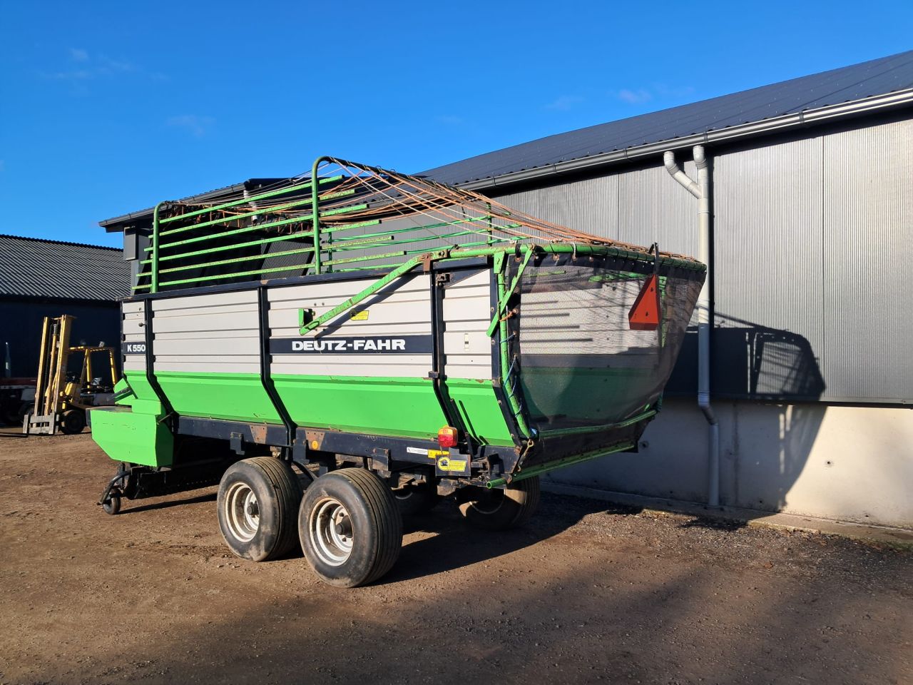 Deutz K550 opraapwagen