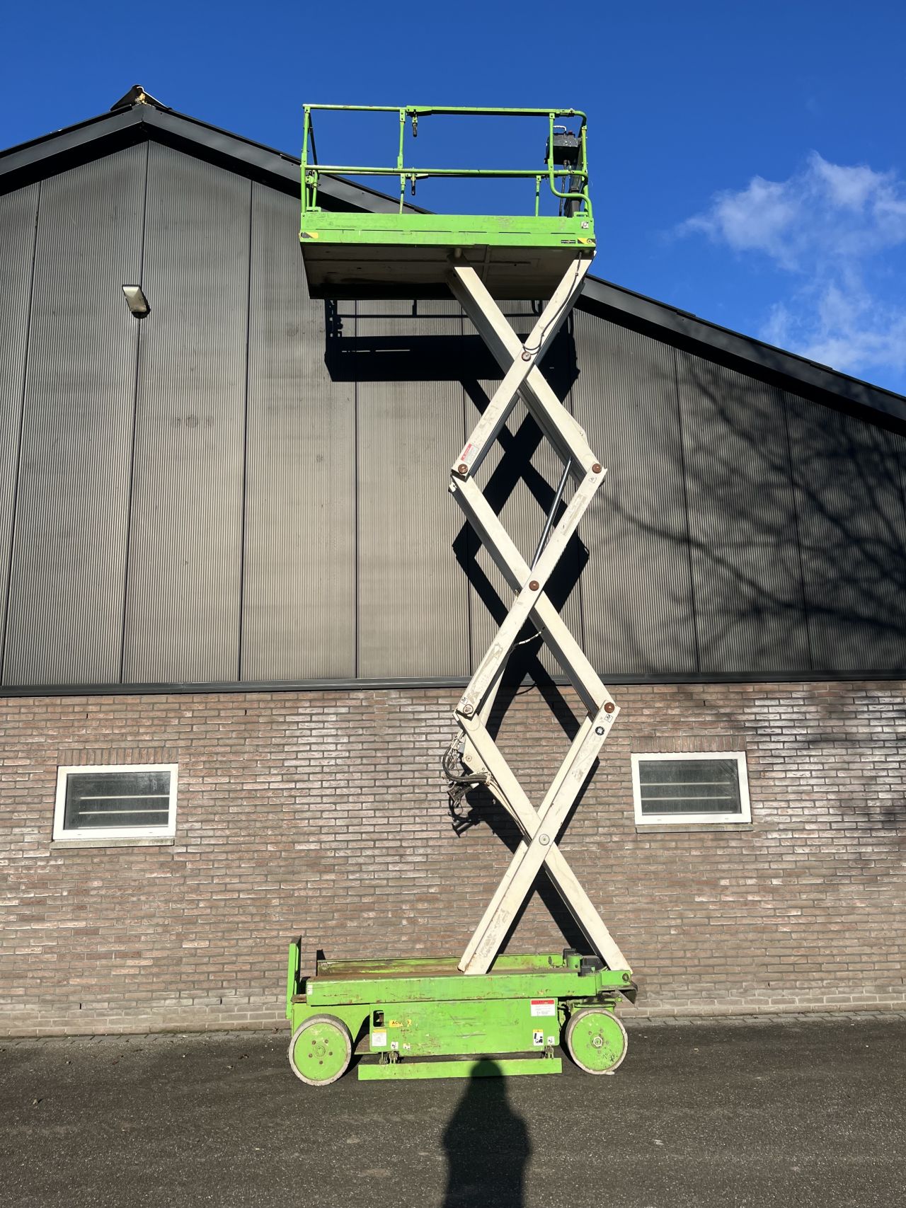 Aichi sv06 elektrische schaarhoogwerker