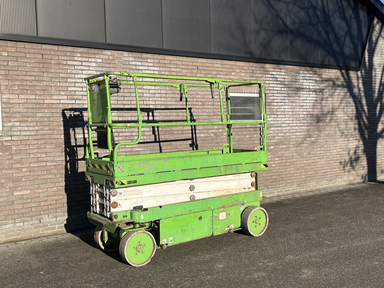 Aichi sv06 elektrische schaarhoogwerker