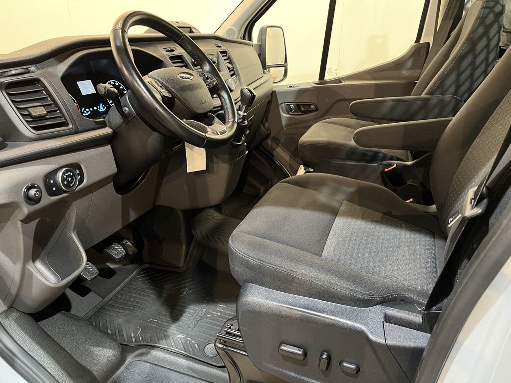 Ford Transit 350 2.0 TDCI L2H1 Trend MHEV 130 PK Open Laadbak / Maxilift kraan / Euro 6 / Airco / Cruise Control / Trekhaak / 25.400 KM !!
