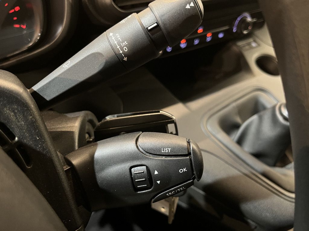 Toyota PROACE CITY 1.5 D-4D Cool / Euro 6 / Airco / Cruise Control / Trekhaak / 59.200 KM !!