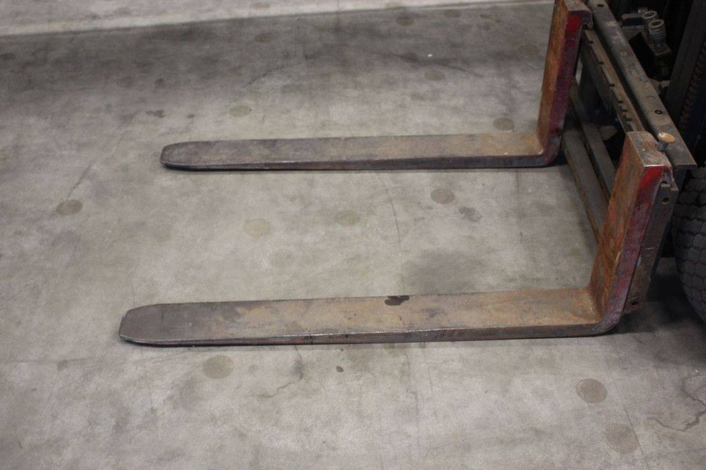 Gabelstapler Nissan O1A15 Diesel 1500 kg 3,0 m 2005