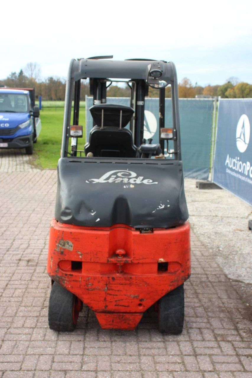Forklift Linde E30/03/600 Electric 3000kg 2005