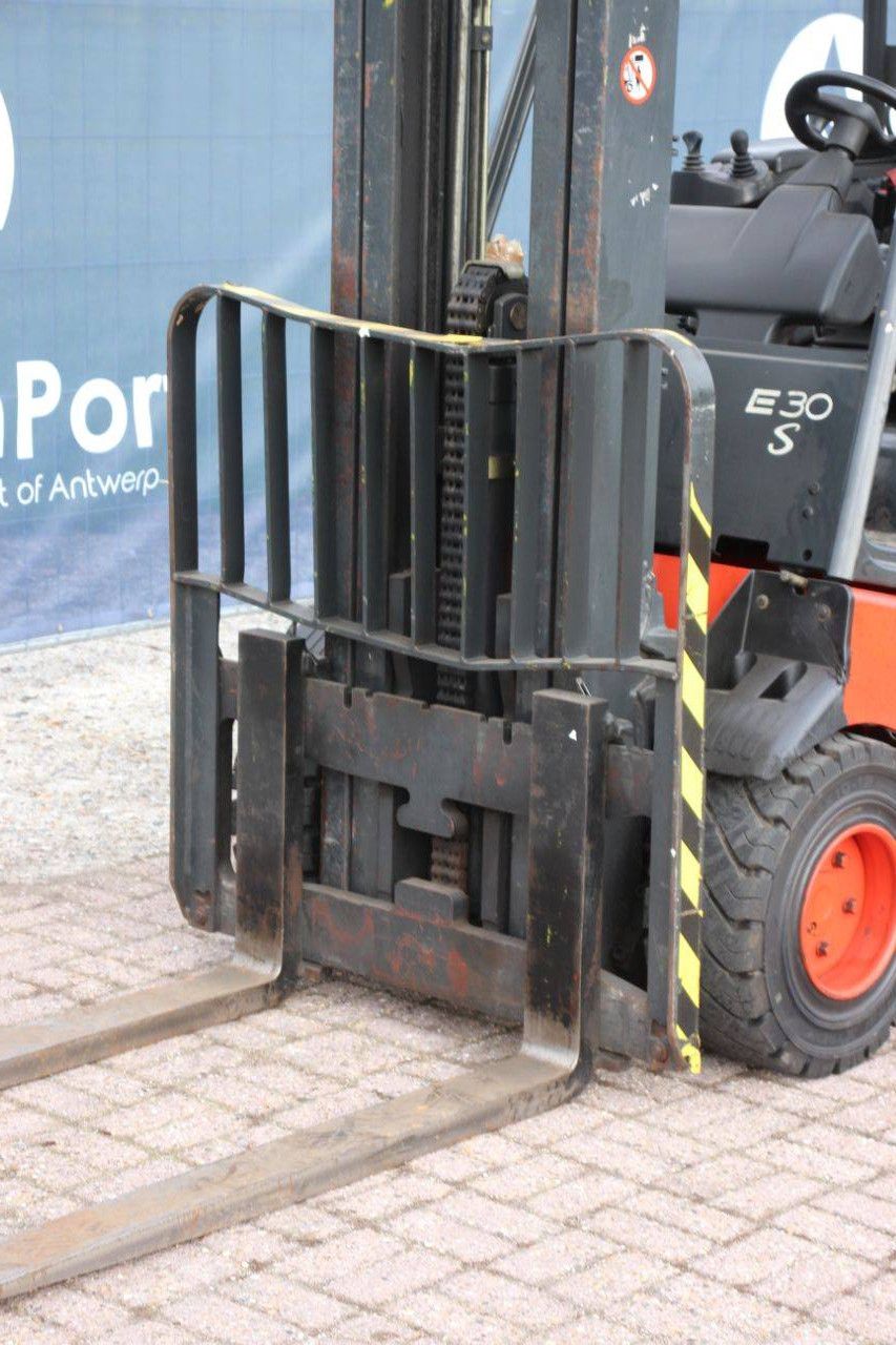 Forklift Linde E30/03/600 Electric 3000kg 2005
