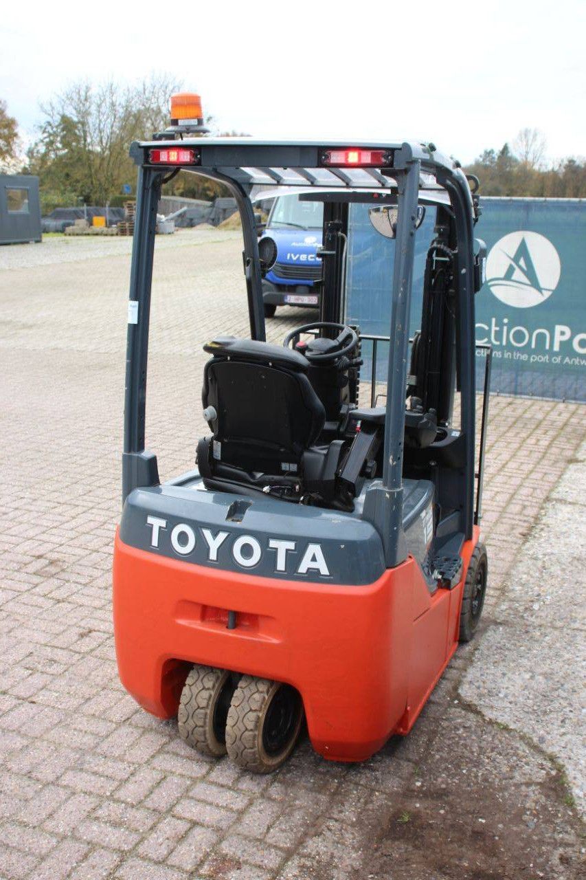 Toyota 8FBE15T Elektrogabelstapler 1500 kg 3,0 m 2016