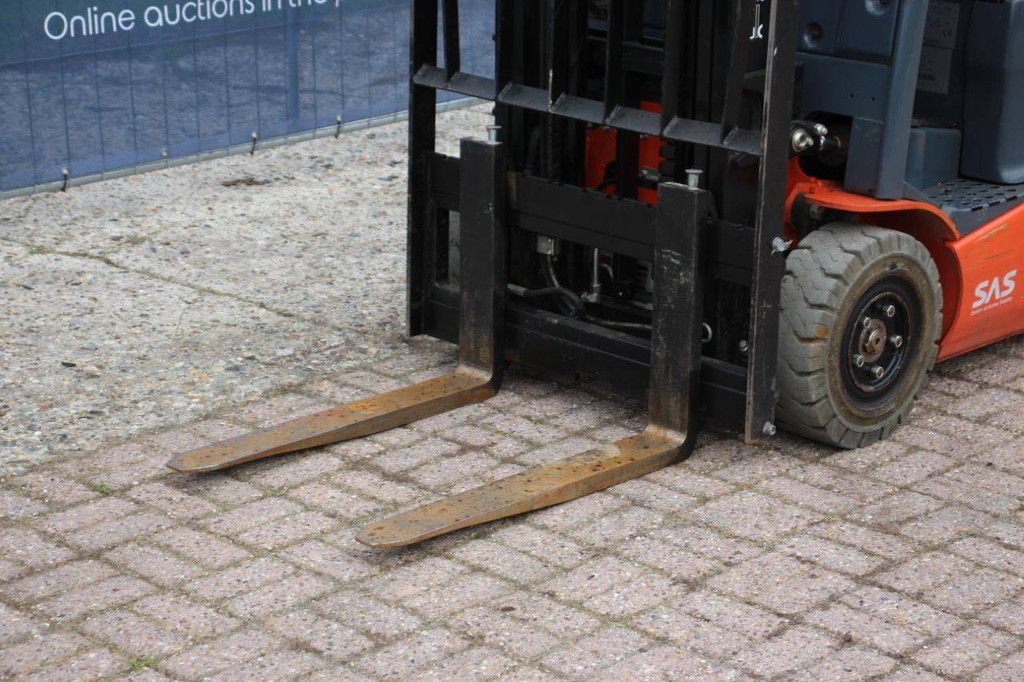 Toyota 8FBE15T Elektrogabelstapler 1500 kg 3,0 m 2016