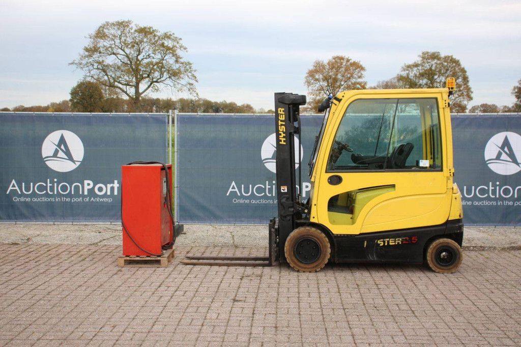 Gabelstapler Hyster J2.5XN Elektro 2210 kg 4,95 m 2014