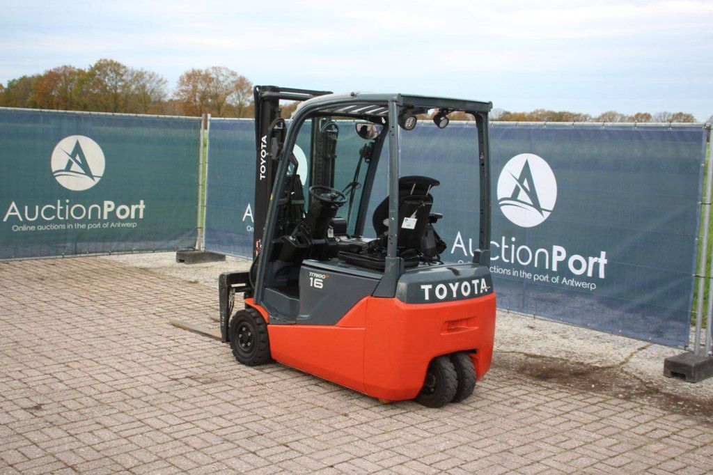 Toyota 16 Elektrogabelstapler