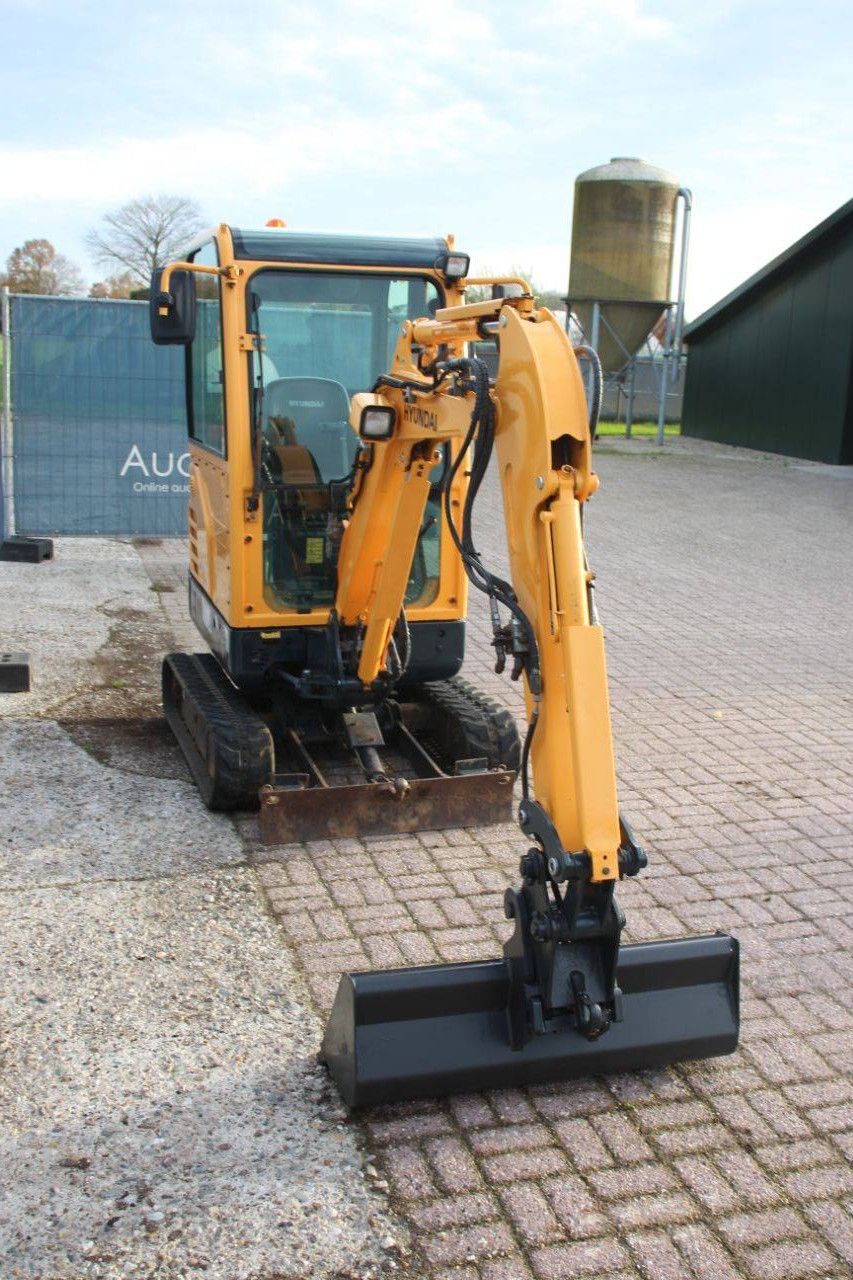 Mini excavator Hyundai Robex 18-9 Diesel 13.6kW 2019