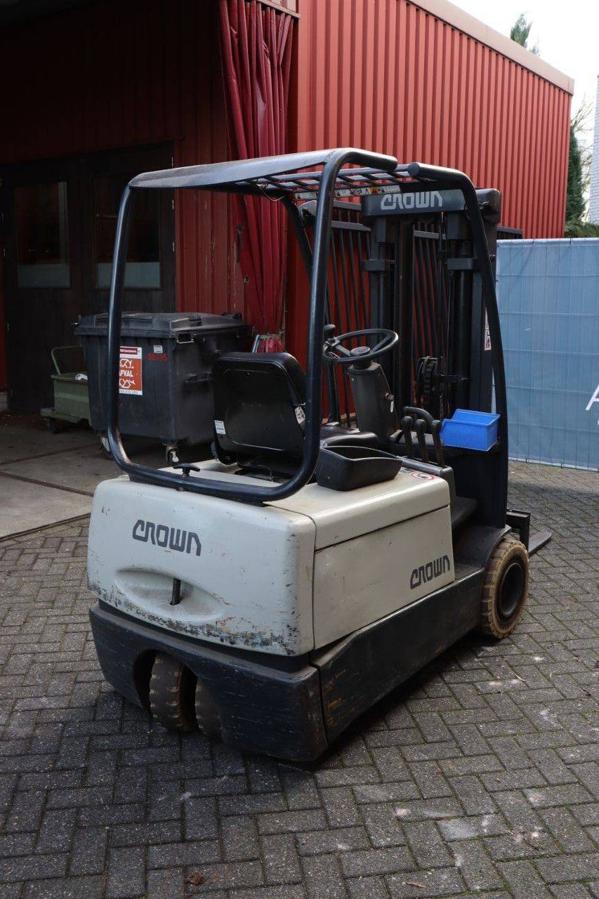 Crown SC3018 OPT3 Electric Forklift 1800kg 4.3m 1997