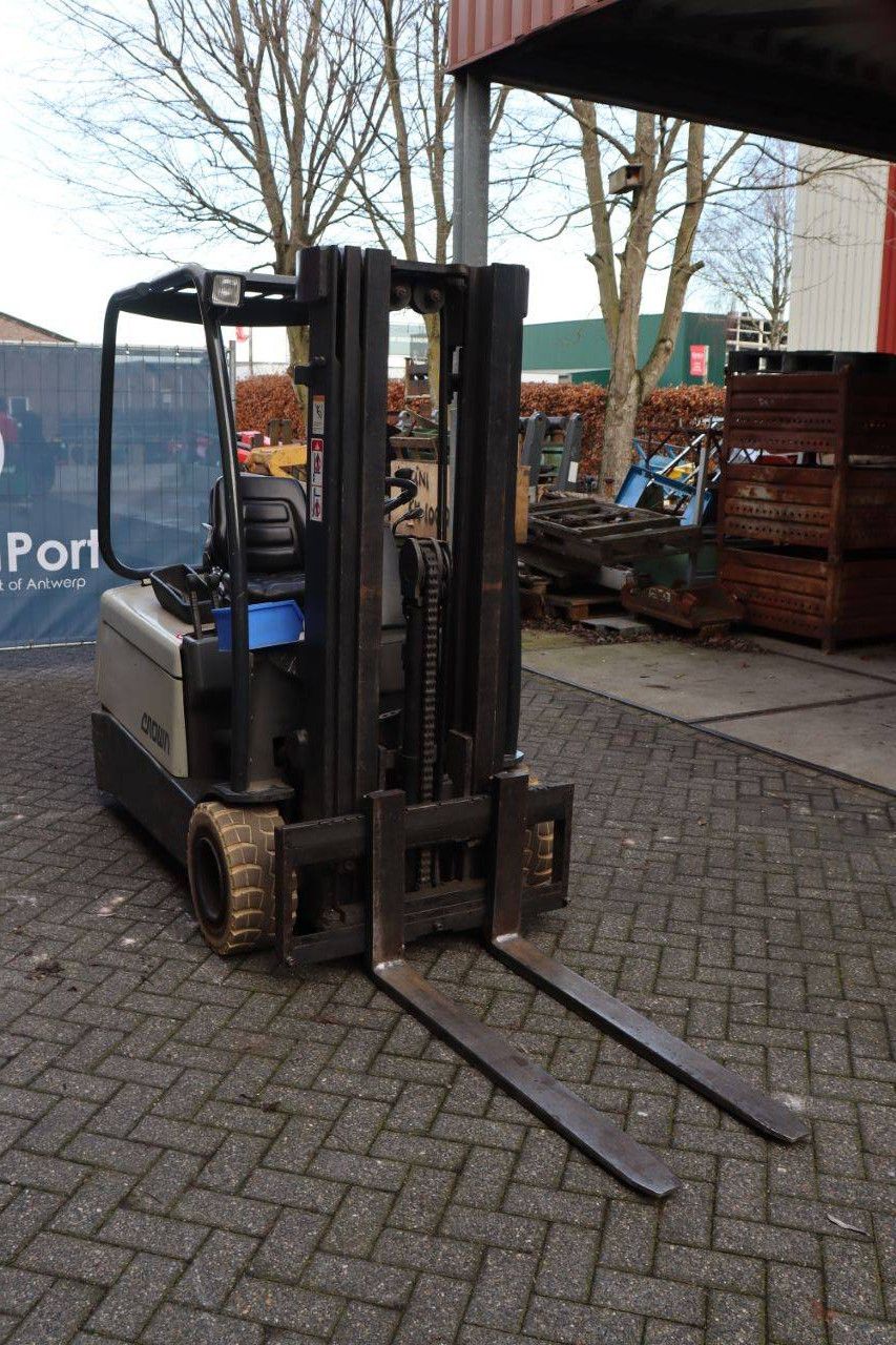 Crown SC3018 OPT3 Electric Forklift 1800kg 4.3m 1997