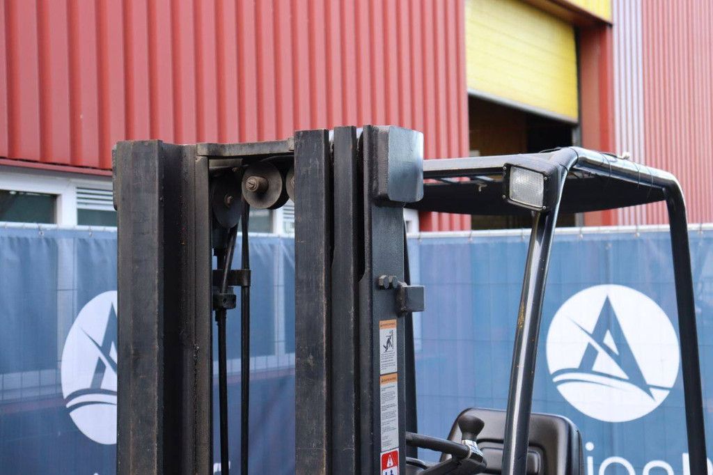 Crown SC3018 OPT3 Electric Forklift 1800kg 4.3m 1997