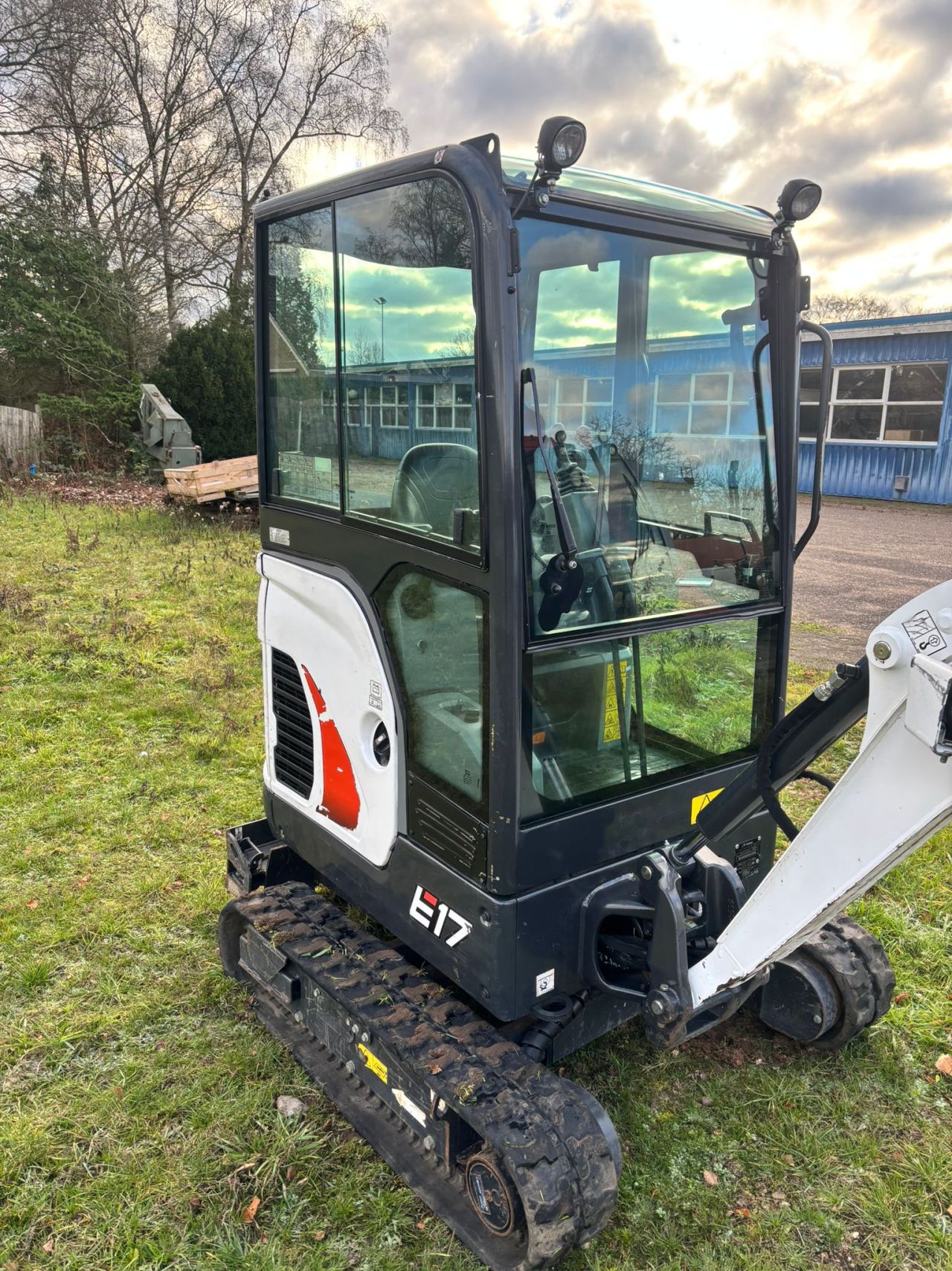 Bobcat E17 minigraver