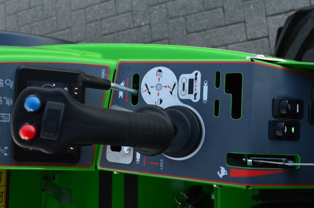 Avant 860i TDL+ met Industriegrijper 130 cm