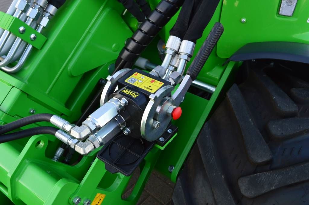 Avant 860i TDL+ met Industriegrijper 130 cm