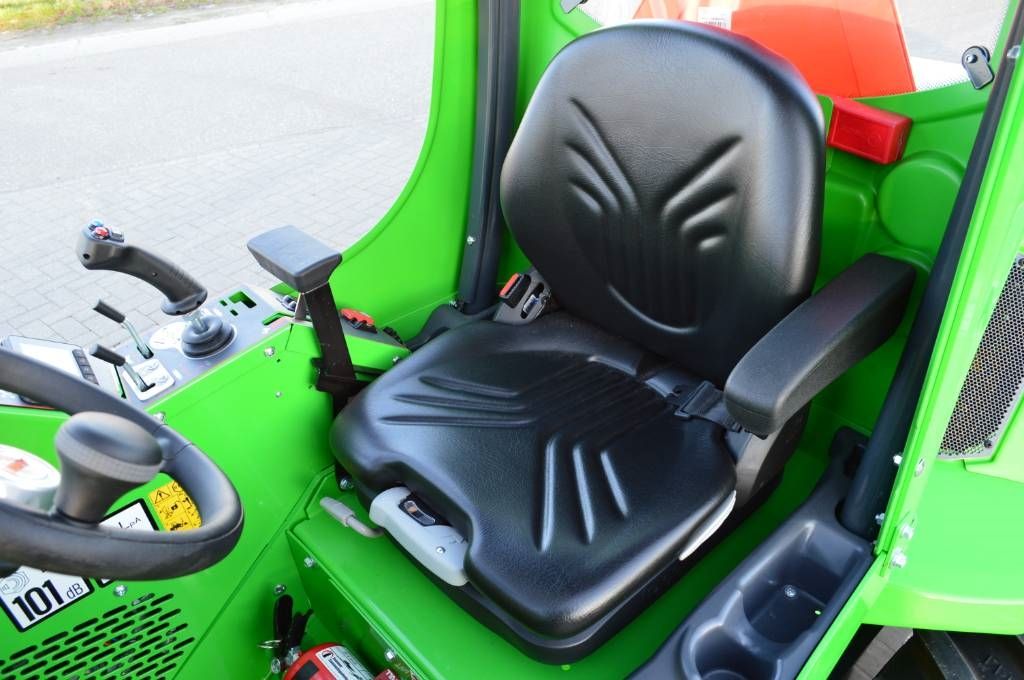 Avant 860i TDL+ met Industriegrijper 130 cm