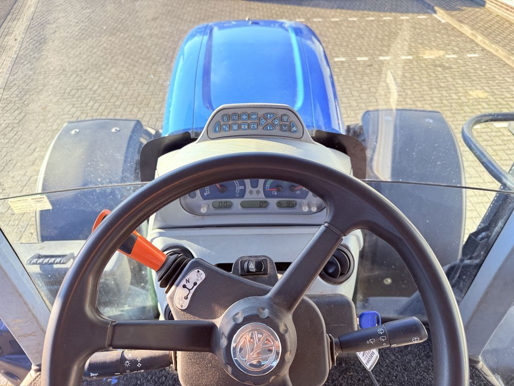 New Holland T7.170 Range Command