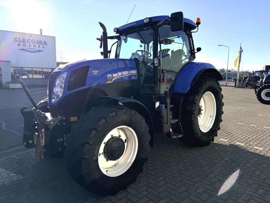 New Holland T7.170 Range Command