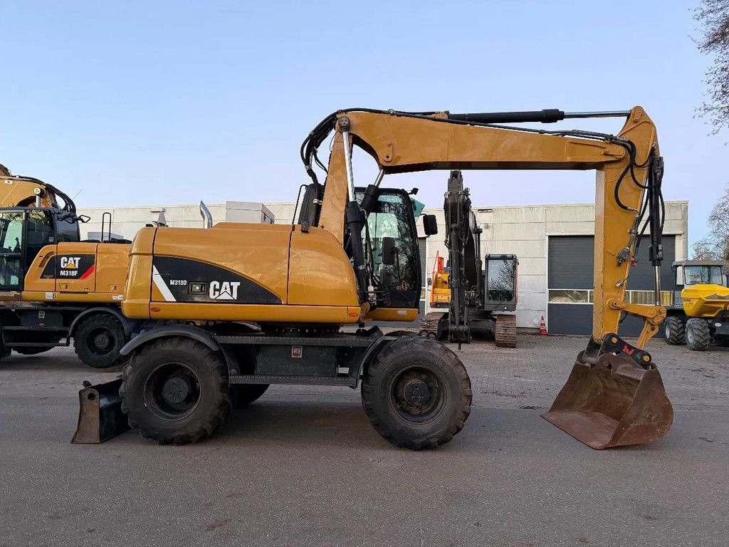 Caterpillar M313D