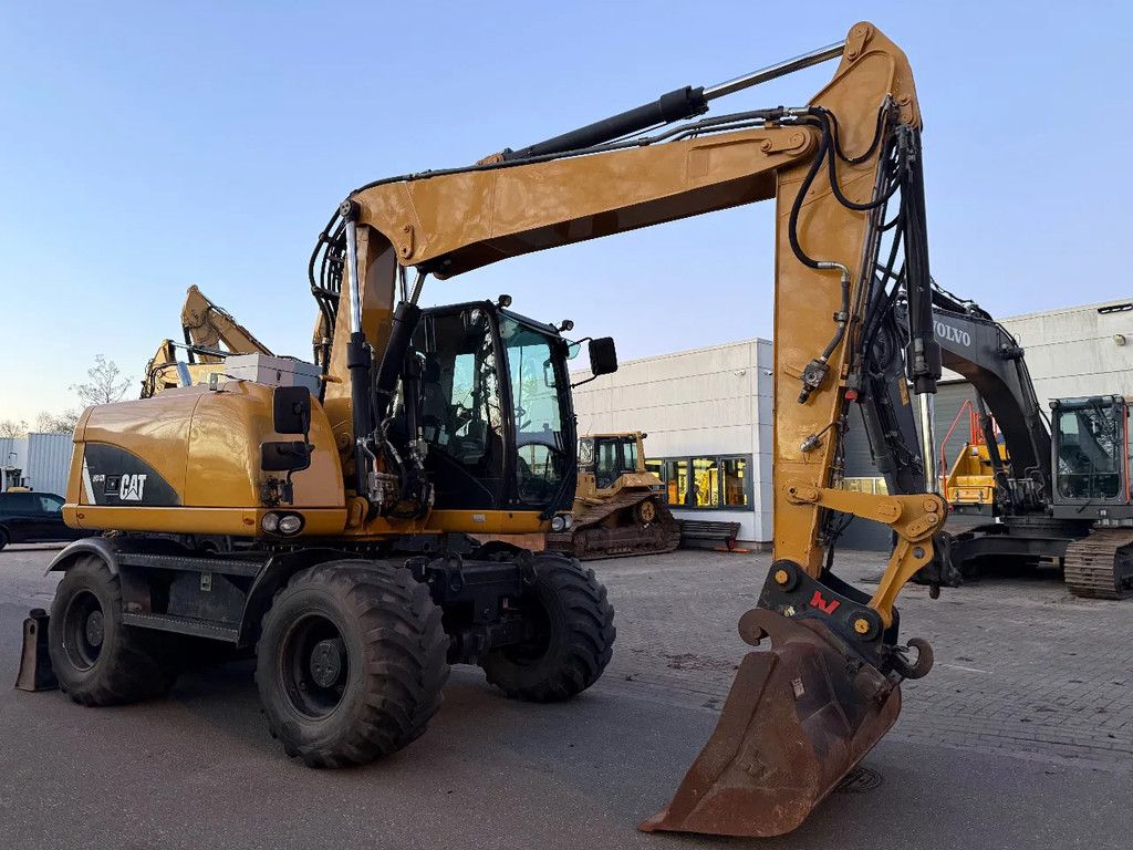 Caterpillar M313D