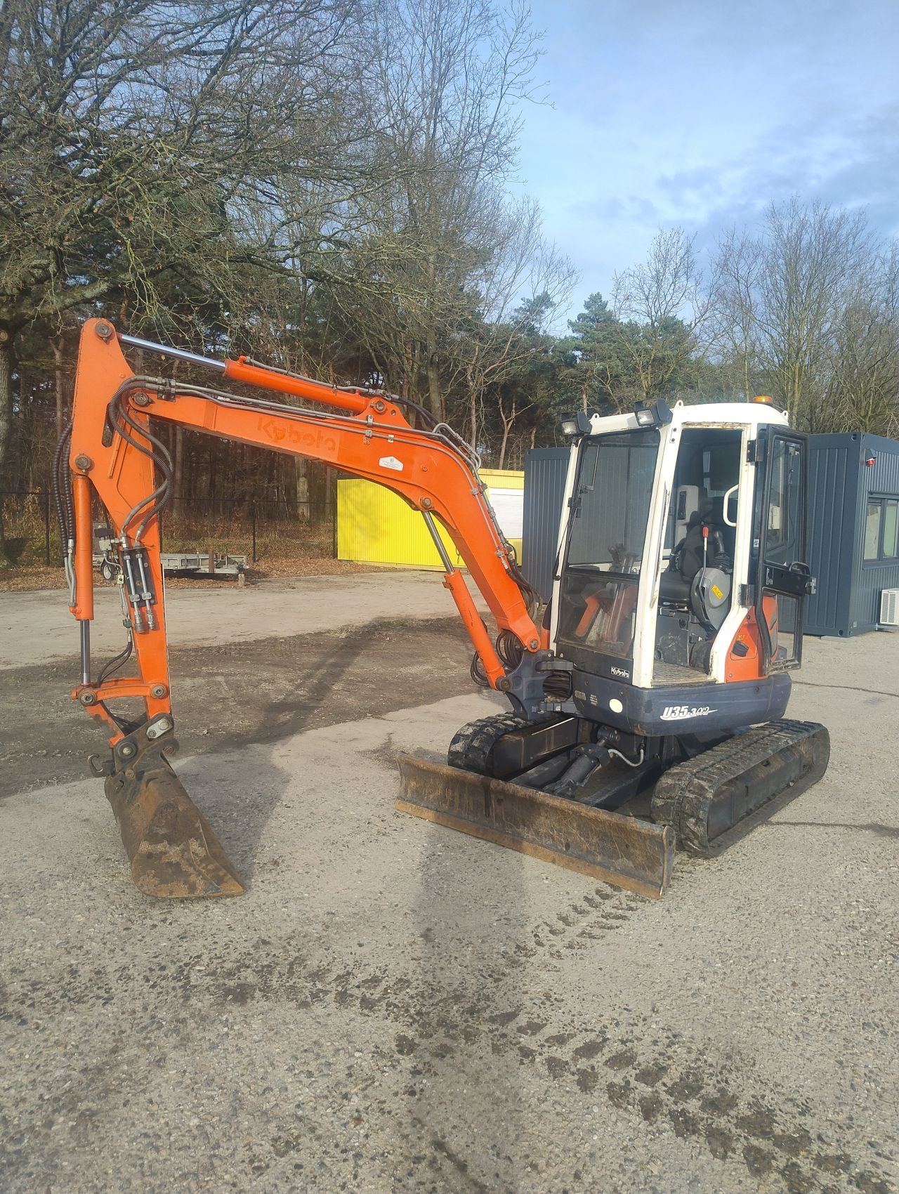 Kubota Hitachi minigraver kx61-3 kx35u kx101-3 kx030 zx26u zx19