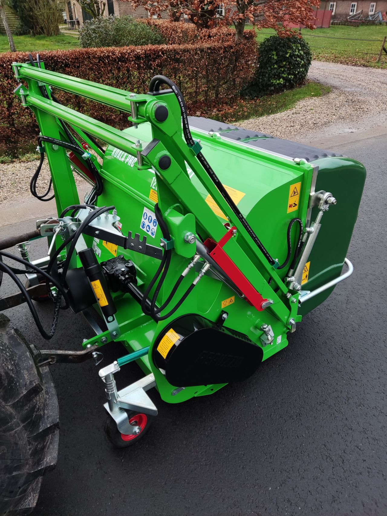 PERUZZO klepelmaaier met opvang (type Koala 1200 Pro, hoog)