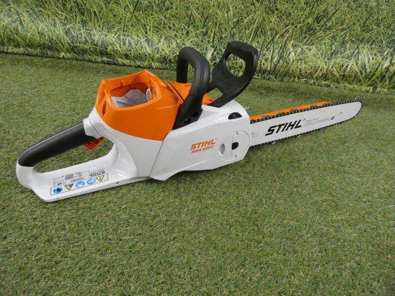 Stihl MSA 220 C-B