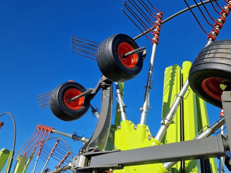 Claas Liner 4900 Business PRO