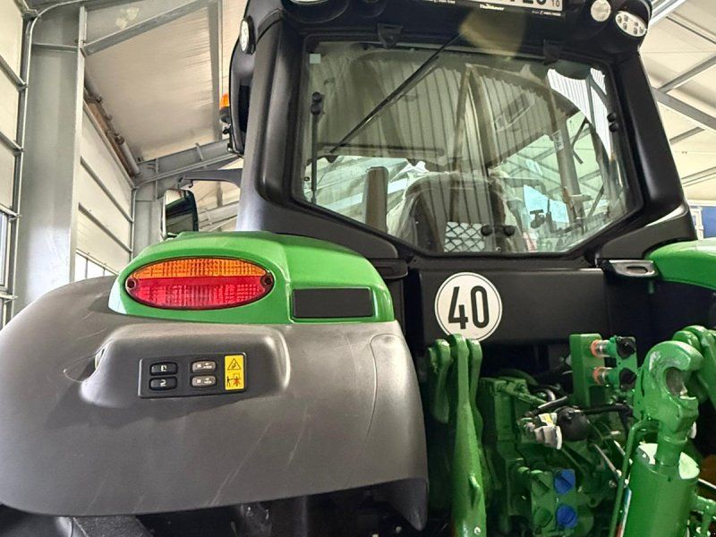 John Deere 6M 185