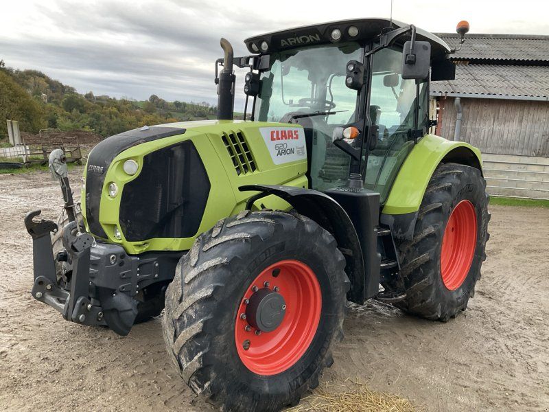 Claas ARION 620