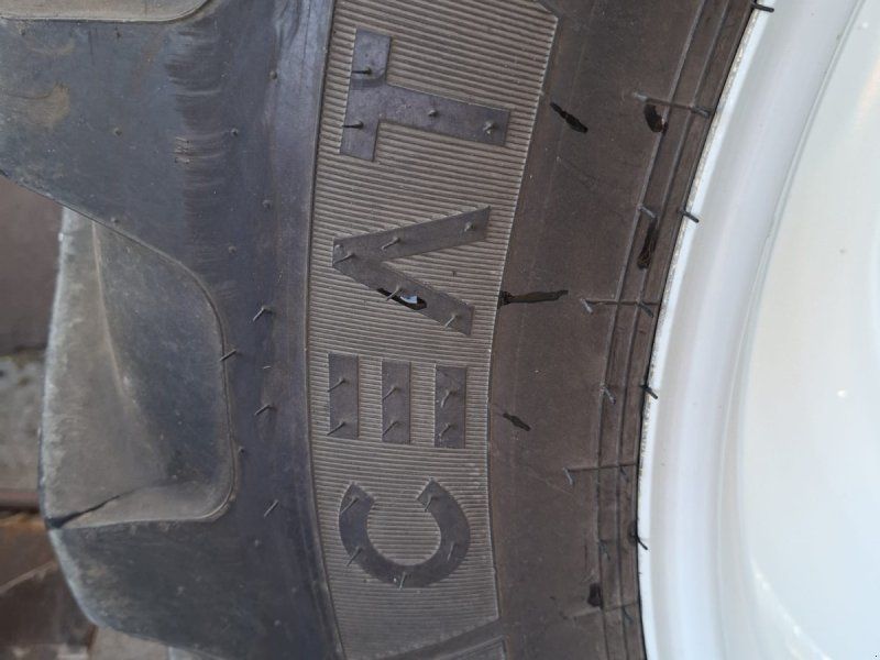 Kleber 300/95 R46