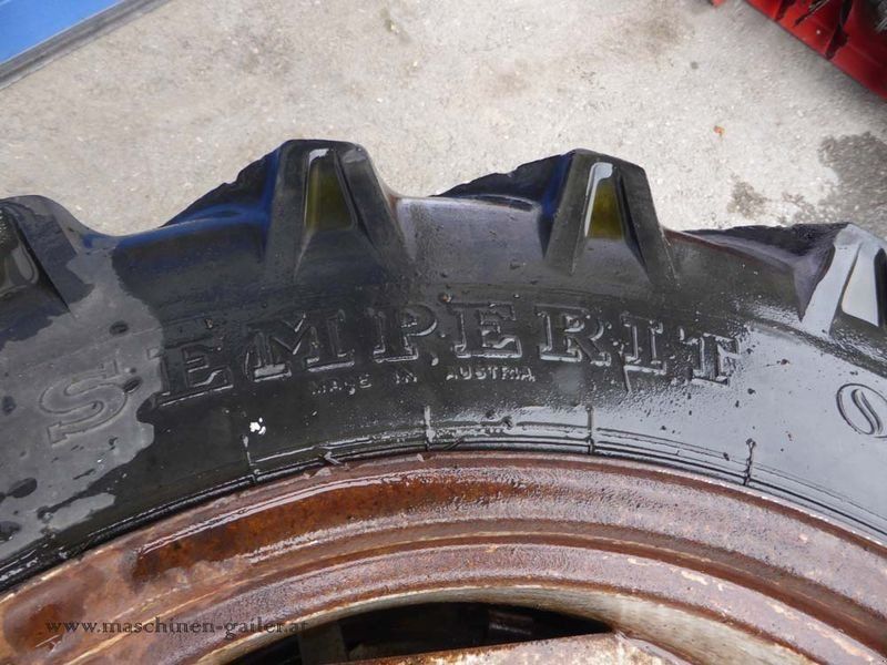 Semperit Zwillingsräder 12.4/11-28 AS