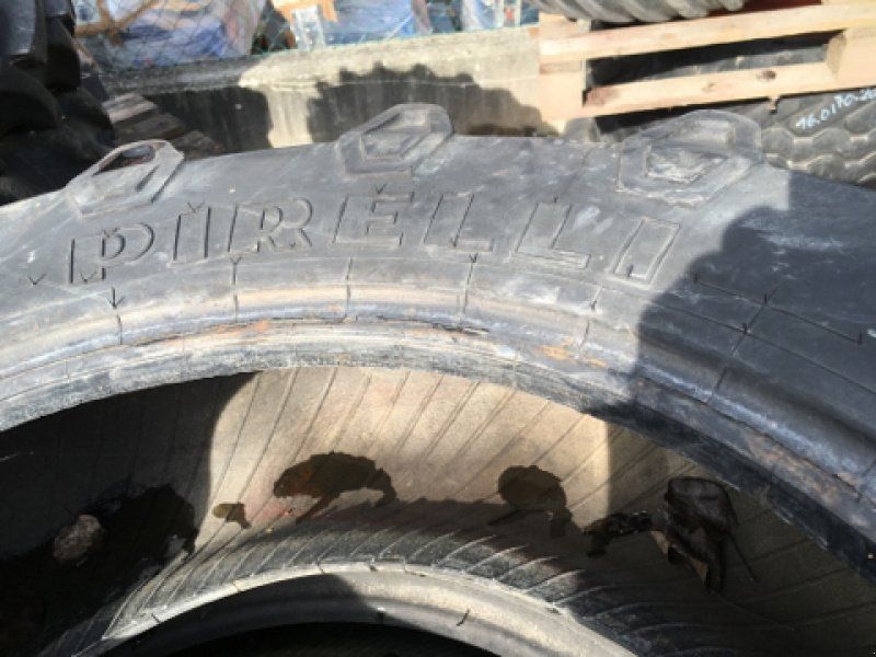 Pirelli 260/80R20