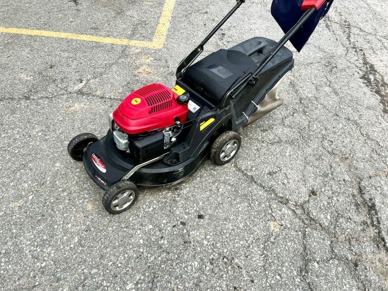 Castelgarden NP 543TR mit 53cm Schnittbreite