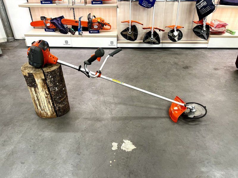 Husqvarna 129R Motorsense mit Grasmesser, kopf uvm.