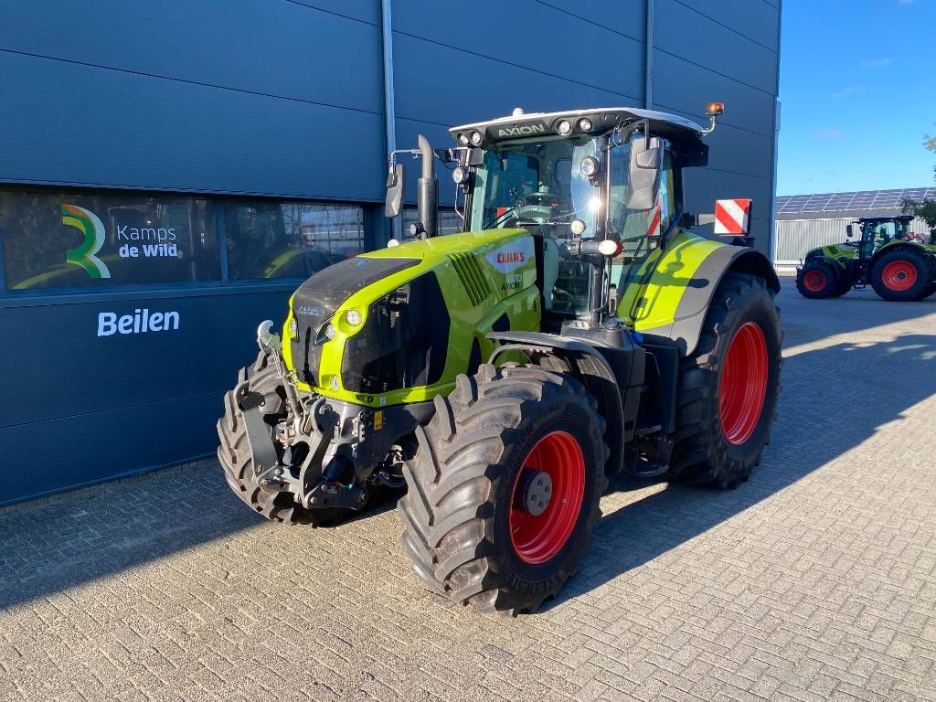 CLAAS Axion 870 Cmatic