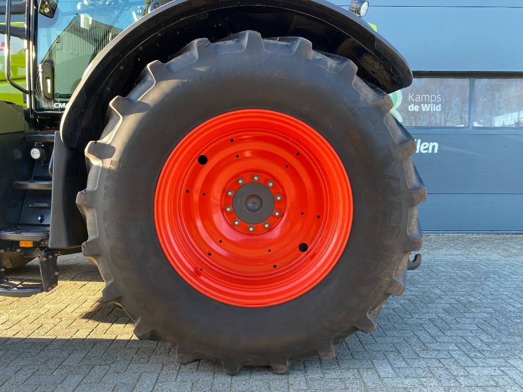 CLAAS Axion 870 Cmatic