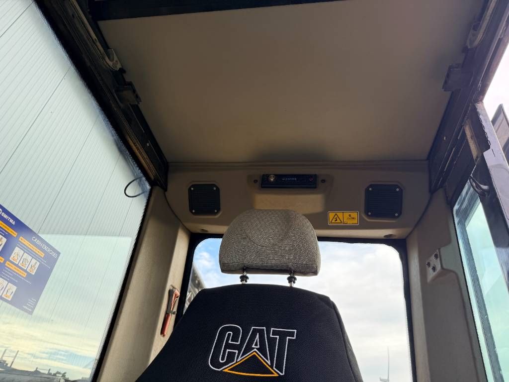 CAT 324D LN