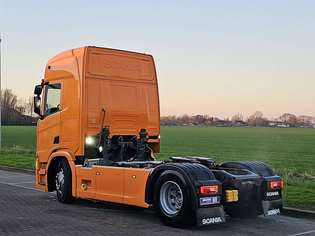 SCANIA R450