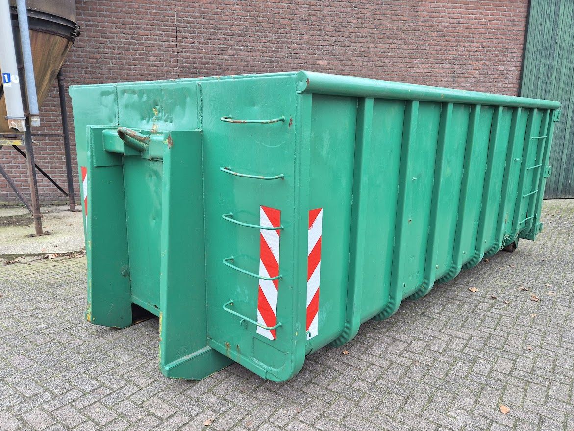 Pronar T185 haakarm carrier containerbak