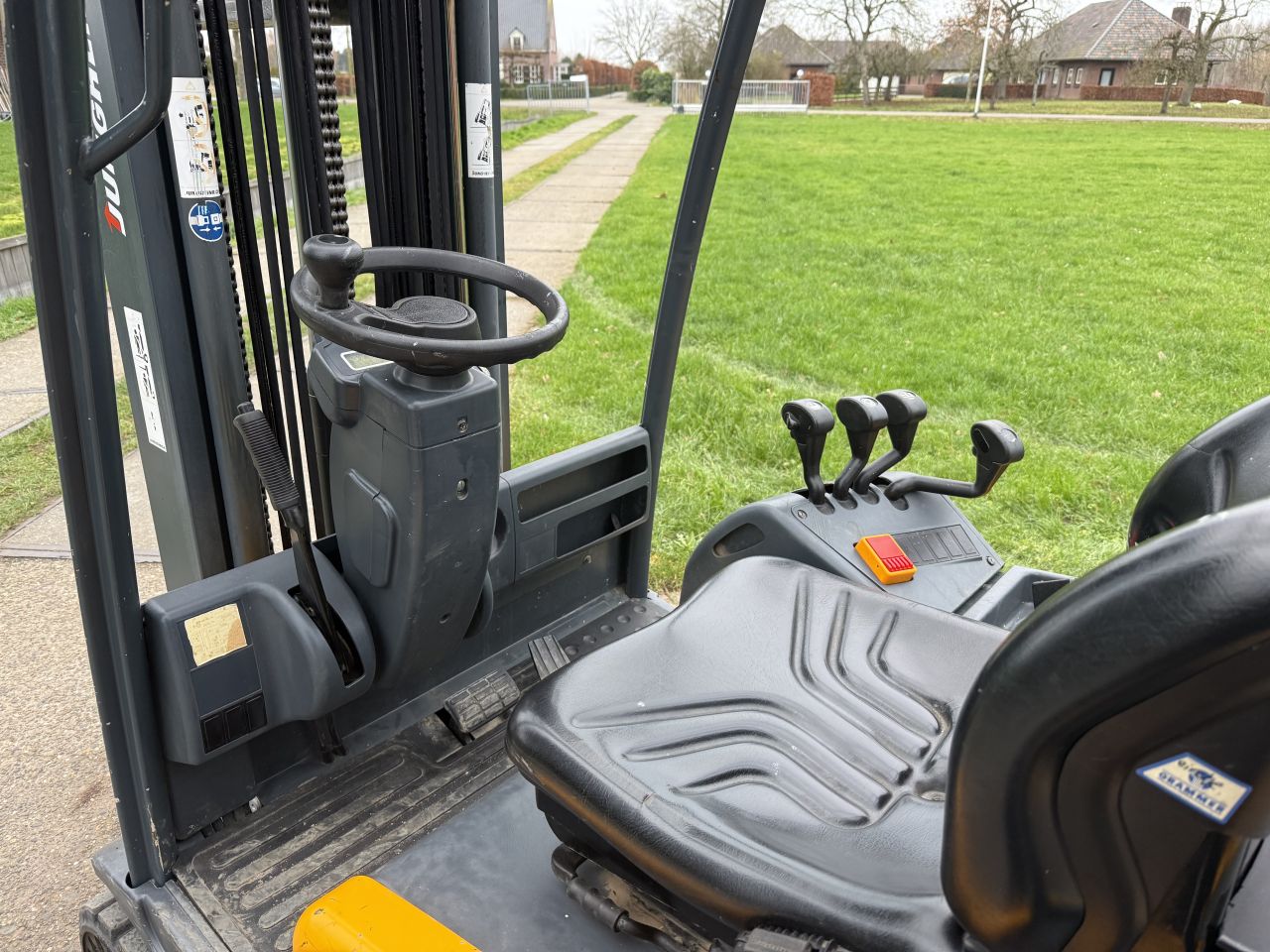 Jungheinrich 1600KG triplex Freelift Sideshift 4e 1900uur