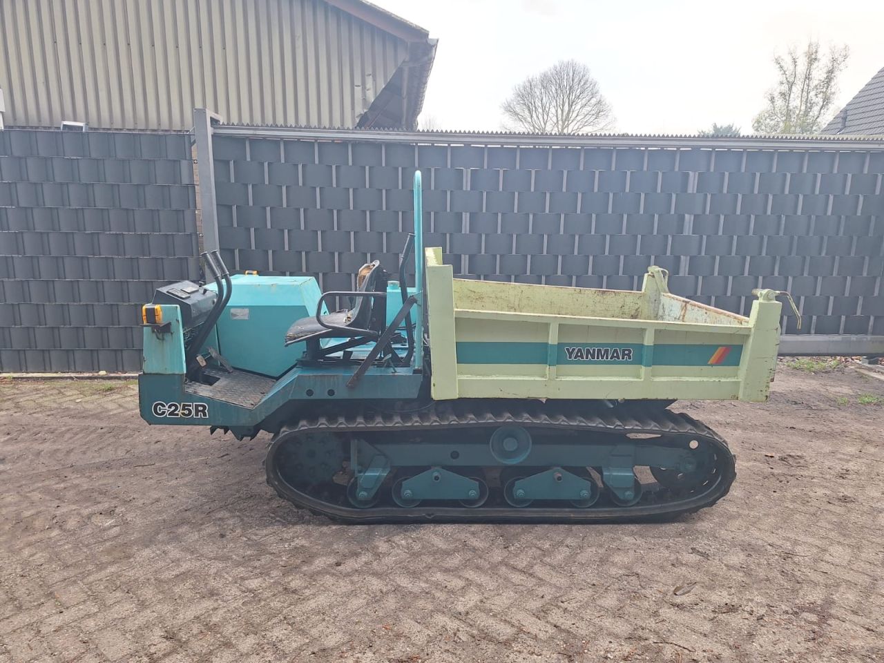 Rupsdumper yanmar hinowa graafmachine shovel