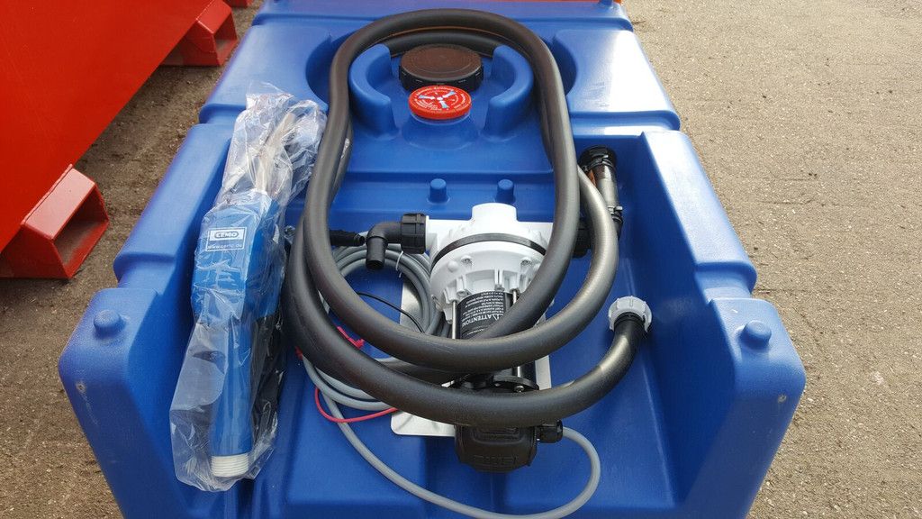 Adblue tank fuel storage tank