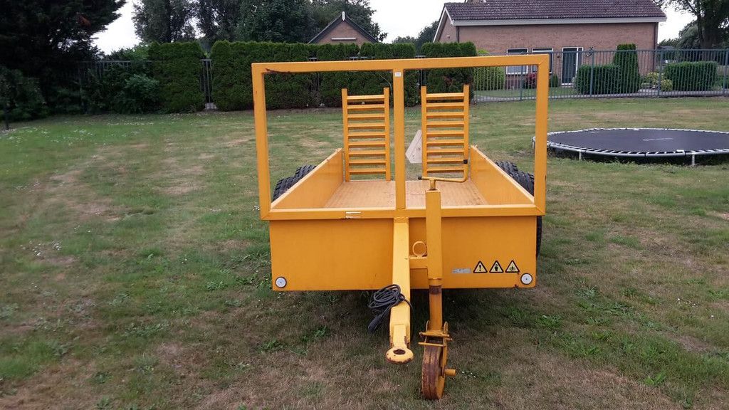 AGM Inrijwagen equipment trailer