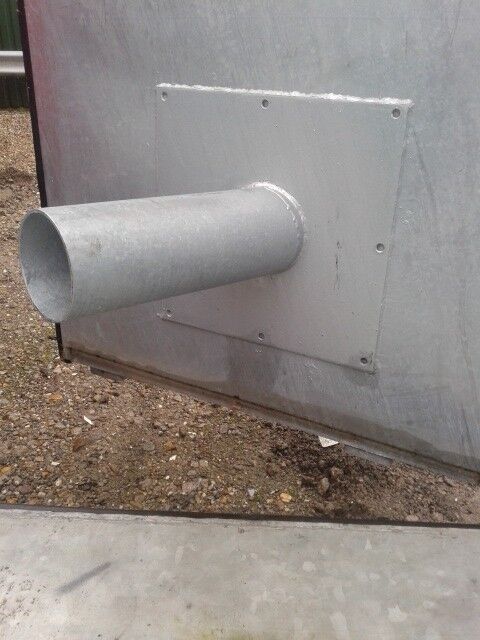 Haakarm mestcontainer manure container