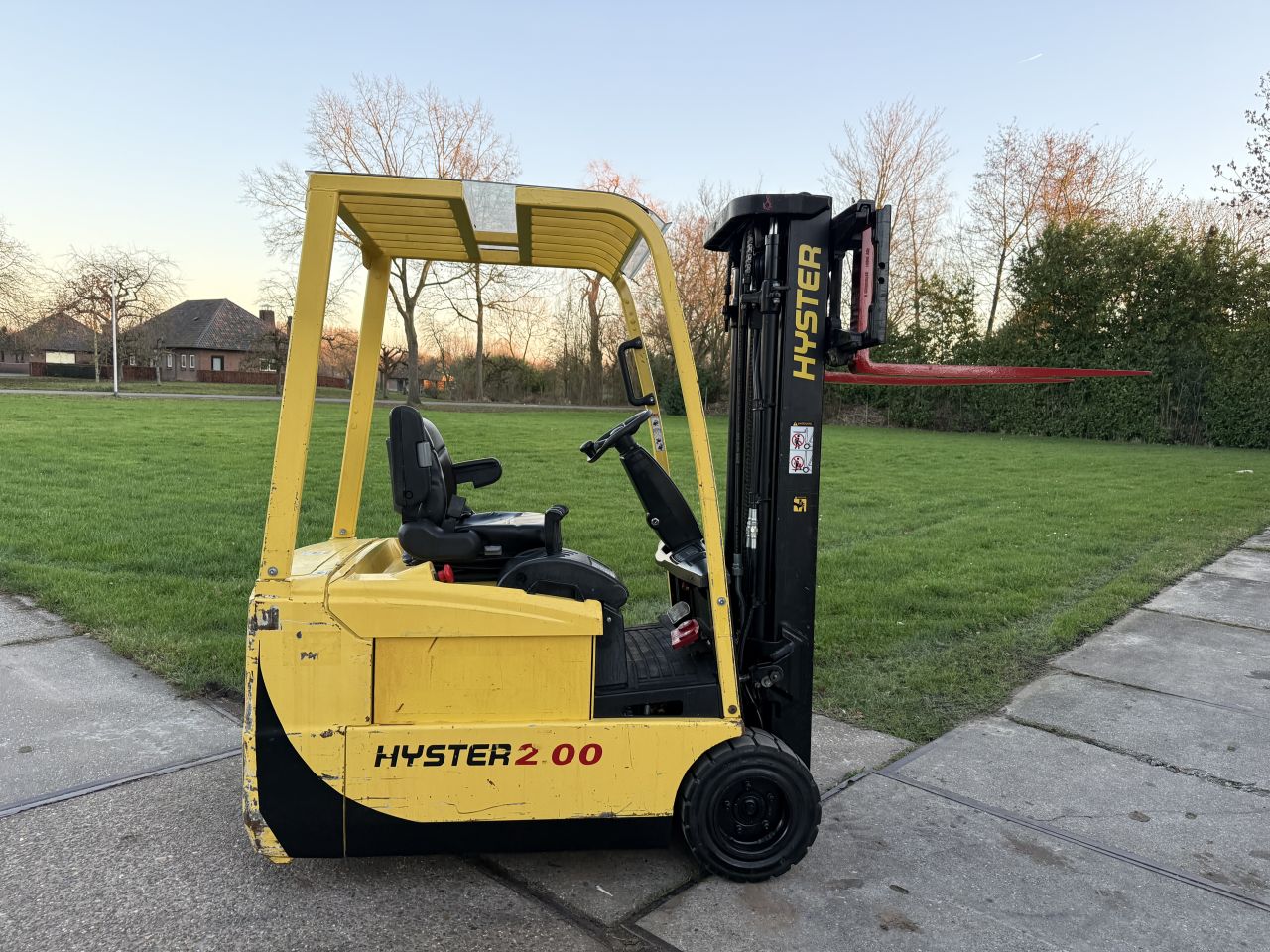 Hyster 2 tonner elektrisch 3-delig 4.9M Sideshift 1800h !